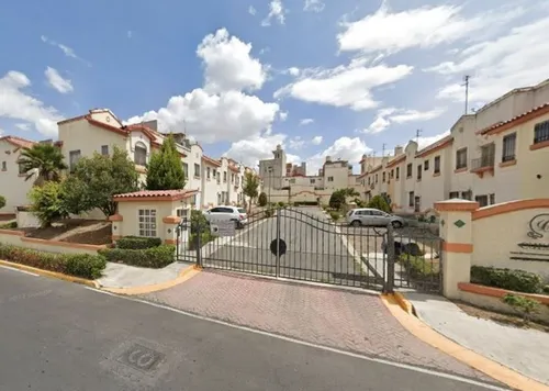 Casa En Venta En Col. Privada Villa Del Real , Ojo De Agua , Edomex Ds19