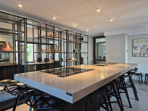 Moderno Departamento Con Patio Privado