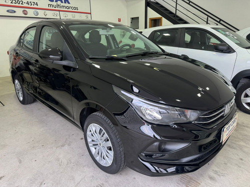 Fiat Cronos 1.0 Drive Flex 4p