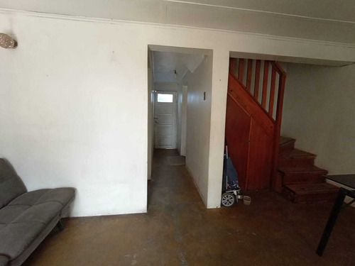Casa 4 Dormitorios , Amplia Bodega (100678)