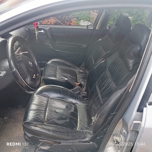 Chevrolet Astra 2.4 4p Elegance F Mt