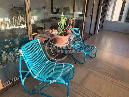 Espectacular Duplex En Vitacura ,magnificas Areas Verdes