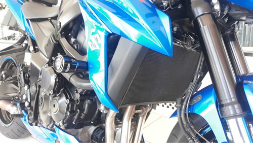 Suzuki Gsx-s750