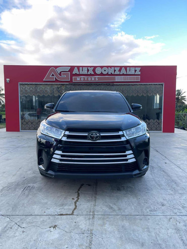 Toyota Highlander Le 4x4