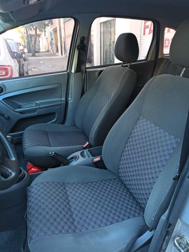 Ford Fiesta 1.6 Ambiente 2005 Con Gnc