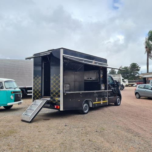 Renault Master Food Truck 2016