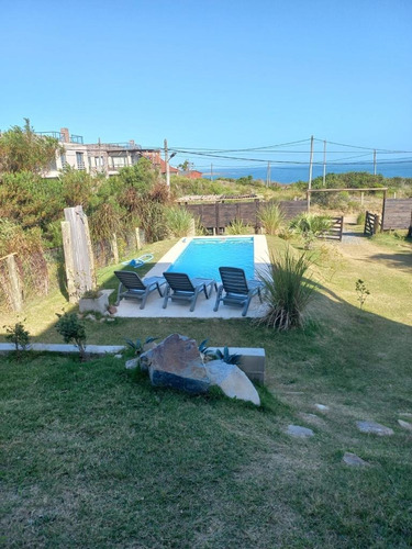 Imagen 17 de 19 de A 150 Metros De La Playa Y Con Vista Al Mar!!!