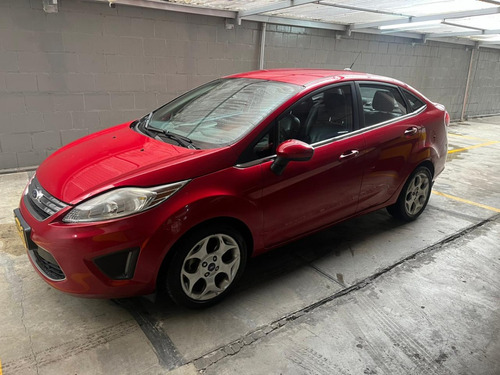 Ford Fiesta 1.6 Sportback Mecánica