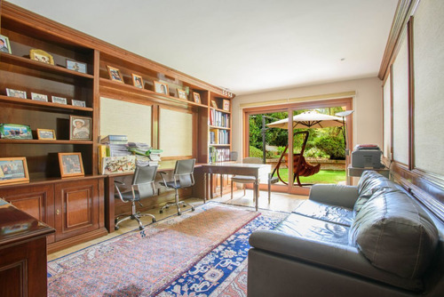 Venta // Casa En La Dehesa - Estilo Provenzal
