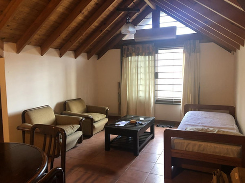 Imagen 25 de 30 de Casa Chalet En Venta - 4 Ambientes - Parque Y Pileta - Permuta - Ituzaingo / Padua