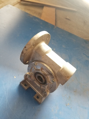Reductor De Velocidad Bonfiglioli Vf44 A7. Relación 7 A 1. (Usado)