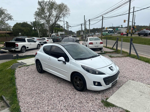 Peugeot 207 1.4 Active 75cv