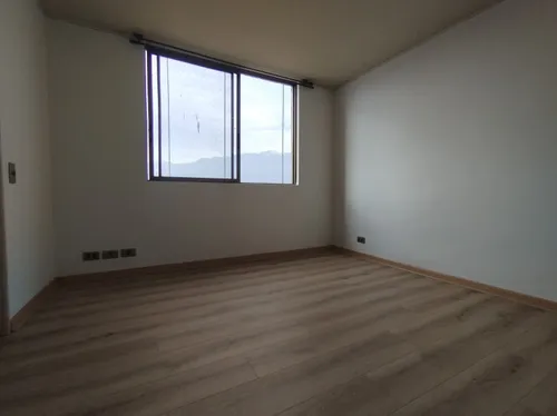 Amplio Depto.en Arriendo,3 Habitaciones,2 Baños Completos.