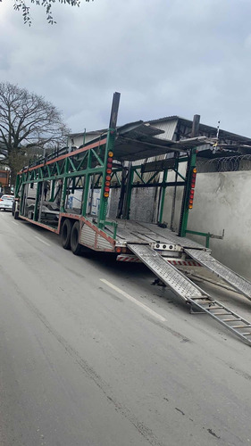 Imagem 1 de 5 de Carreta Cegonha Dambroz
