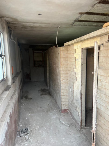 Uso Comercial Con Salida A 2 Calles. Ideal Gastronomia.