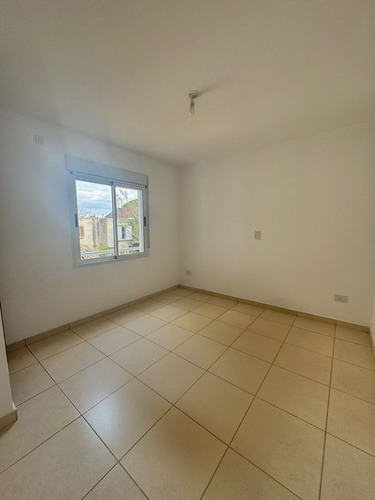 En Venta Dpto 1 Dorm. General Paz 947, Villa Maria