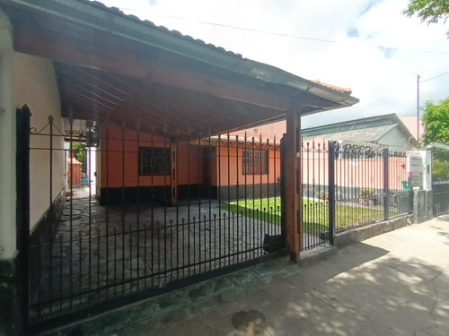 Alquiler Casa 2 Dormitorios Monte Grande Con Cochera