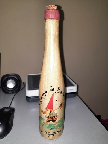 Botella De Licor Montañés 