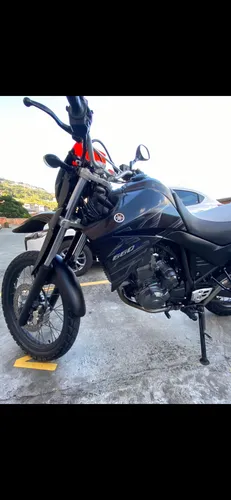 Xt660r