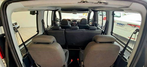 Fiat Doblò 1.8 Essence 7l Flex 4p Manual