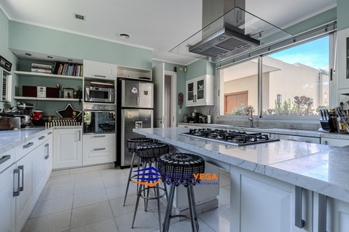 Casa En Venta En Country San Diego Moreno