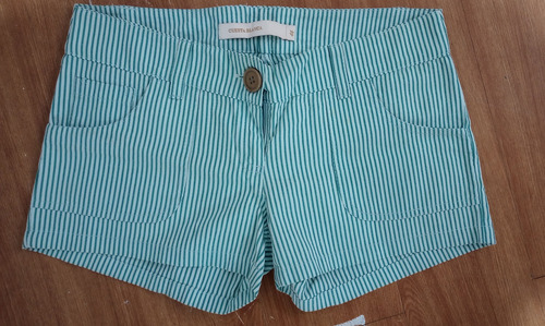Short Rayado (44) Con Remera Mujer (l) (Usado)