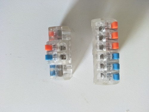 Imagem 5 de 8 de 5 Conector Emenda Derivação 2x6 Fio Alavanca Tipo Wago Df42