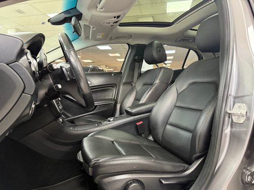 Mercedes-Benz Clase GLA 1.6 Gla200 Urban 156cv