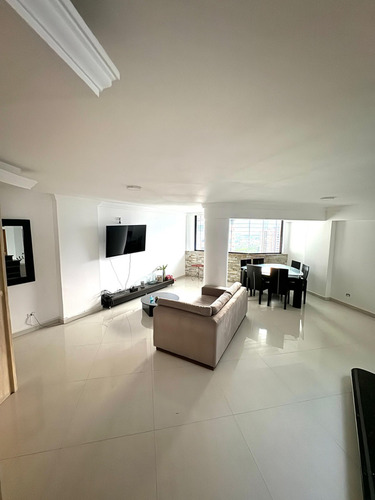Lm.p Penthouse En Urb. La Granja, Residencias Las Aves, Naguanagua. Duplex