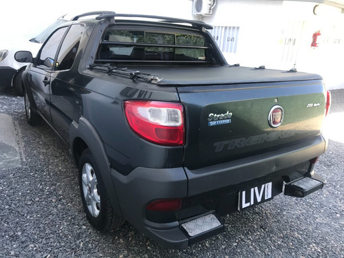Fiat Strada Trekking 1.3 16v Jtd Año 2015 - Liv Motors