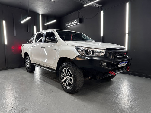 Toyota Hilux 2.8 Tdi 4x4 Dc Srx L16