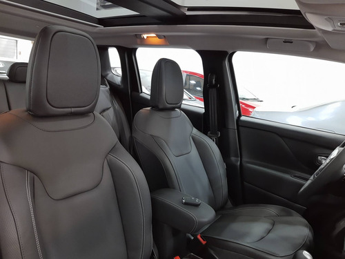 Jeep Renegade 1.8 16v Flex Limited 4p Automático