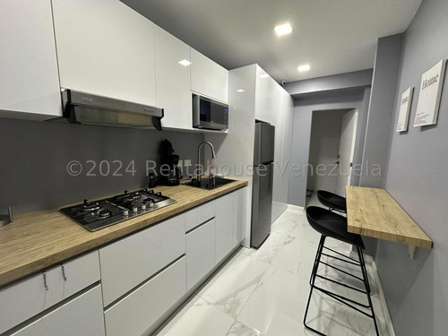 Apartamento En Venta Lomas De La Alameda Vgi