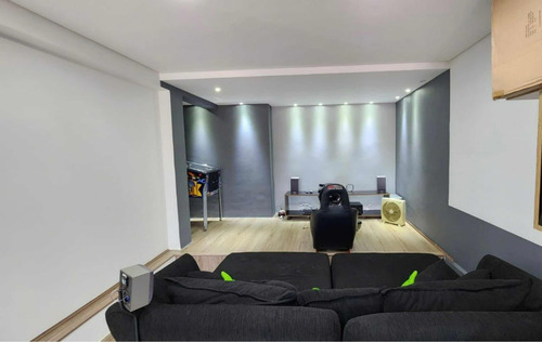 Casa Aconchegante E Moderna Em Condomínio Fechado
