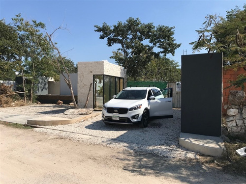 Imagen 5 de 14 de Casas De 2 Niveles En Privada A 5 Minutos De Altabrisa
