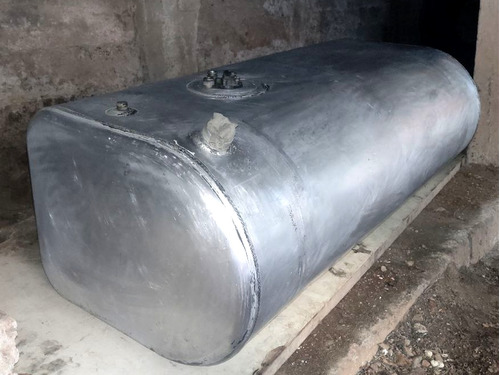 Tanque De Gasoil De Aluminio 360 L Para Camión O Gandola