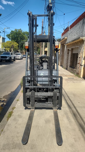 Auto Elevador Clark Toyota 1500kg Naftero 458hs Uso