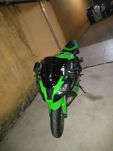 A Venda Kawasaki Ninja Zx10r Abs 2012 5.000 Km Valor R$
