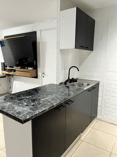 Venta Casa 2 Dormitorios Valle Grande Con Estacionamiento