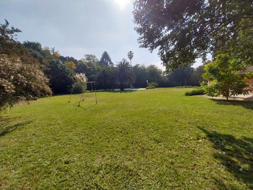 Venta Casa Quinta Sobre 5.449 M2 - Ideal Inversores (loteo-ph) / Instituciones Trujui - Moreno