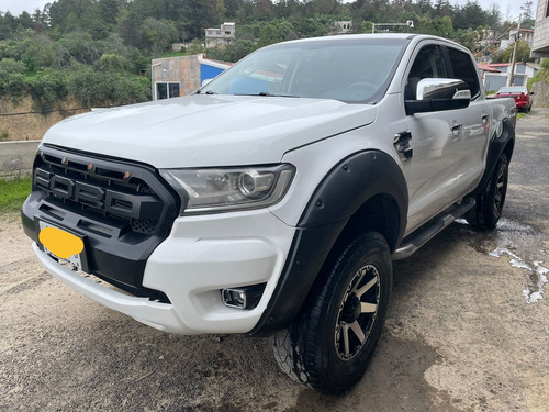 Ford Ranger 3.2 Xlt Diésel Cabina Doble 4x4 At