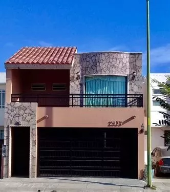 Casas en Venta en Valle Alto, Culiacán | Metros Cúbicos