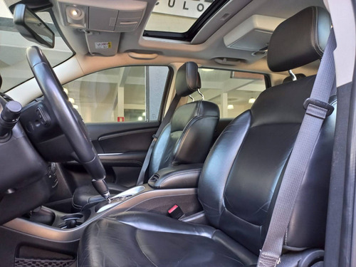 Imagem 9 de 15 de Dodge Journey 3.6 Rt Awd V6 Gasolina 4p Automático