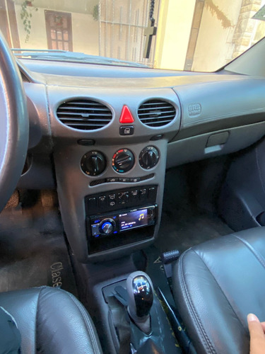 Mercedes-Benz Clase A 1.9 A190 Elegance Luxury Aks Manual