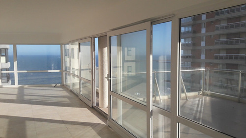 Imagen 9 de 30 de Piso Playa Grande Alvarado 0