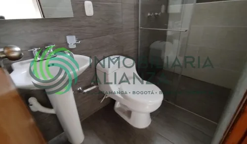 Casa En Arriendo En Altos De Cabecera. Cod A16991