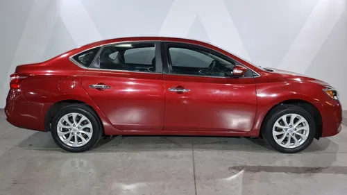 Nissan Sentra 1.8 Advance