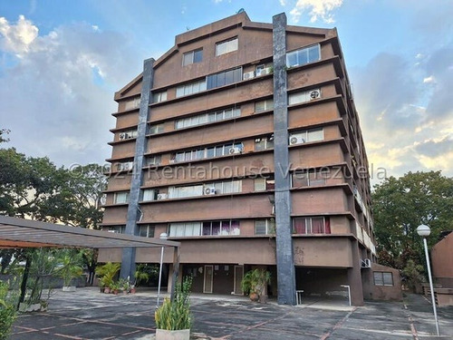 Jv Vende Apartamento Tipo Estudio En La Viña Vaelncia, Al Lado Del Hotel Ucaima 