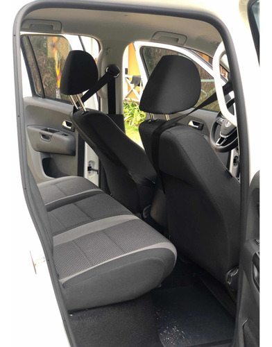 Imagen 9 de 12 de Volkswagen Amarok 2021 2.0 Cd Tdi 180cv Comfortline 4x4