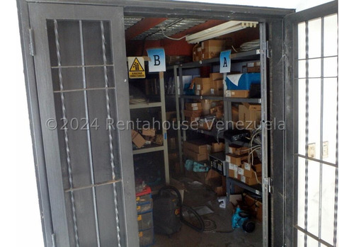 Ft Casa Comercial En Venta - La Trinidad / Mls #24-21959